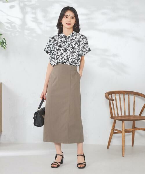 a.v.v / アー・ヴェ・ヴェ シャツ・ブラウス | 花柄ギャザーブラウス | 詳細11