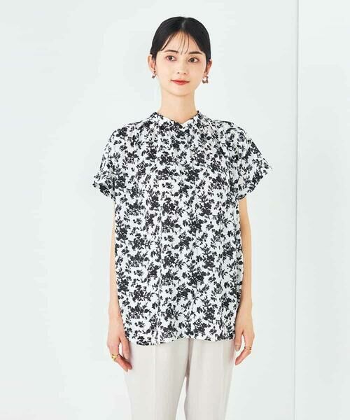 a.v.v / アー・ヴェ・ヴェ シャツ・ブラウス | 花柄ギャザーブラウス | 詳細13