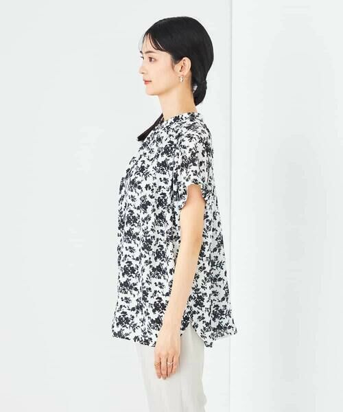 a.v.v / アー・ヴェ・ヴェ シャツ・ブラウス | 花柄ギャザーブラウス | 詳細14