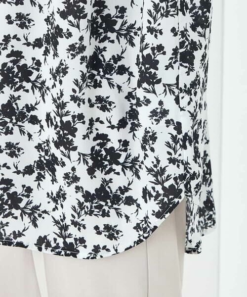 a.v.v / アー・ヴェ・ヴェ シャツ・ブラウス | 花柄ギャザーブラウス | 詳細18