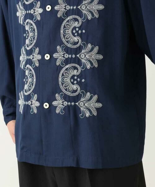 a.v.v / アー・ヴェ・ヴェ シャツ・ブラウス | 【中止品番】ボタニカル柄刺繍ワイドシルエットシャツ | 詳細17