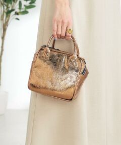 a.v.v / アー・ヴェ・ヴェ ショルダーバッグ | メタリックボックスショルダー