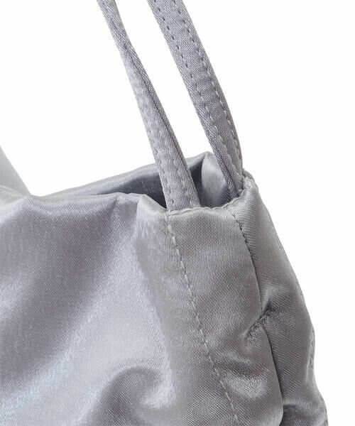 a.v.v / アー・ヴェ・ヴェ その他小物 | サテンギャザーバッグ | 詳細20