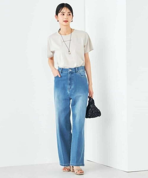 a.v.v / アー・ヴェ・ヴェ カットソー | 【コットン100%】コンパクト刺繍ロゴTシャツ | 詳細5