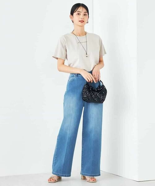 a.v.v / アー・ヴェ・ヴェ カットソー | 【コットン100%】コンパクト刺繍ロゴTシャツ | 詳細7