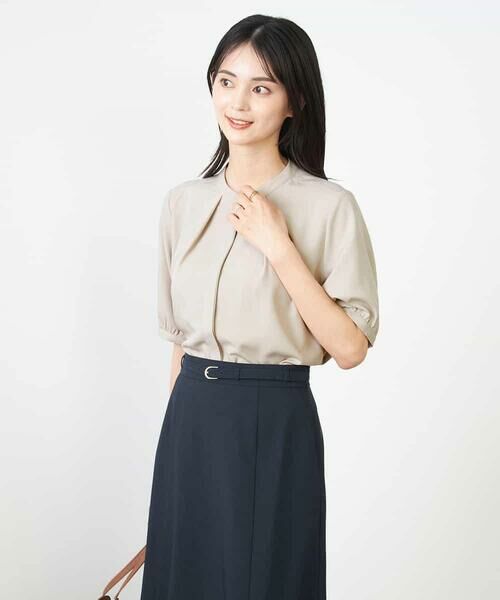 a.v.v / アー・ヴェ・ヴェ シャツ・ブラウス | 配色パイピングブラウス | 詳細1