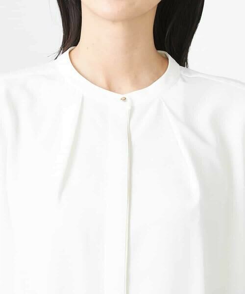 a.v.v / アー・ヴェ・ヴェ シャツ・ブラウス | 配色パイピングブラウス | 詳細22