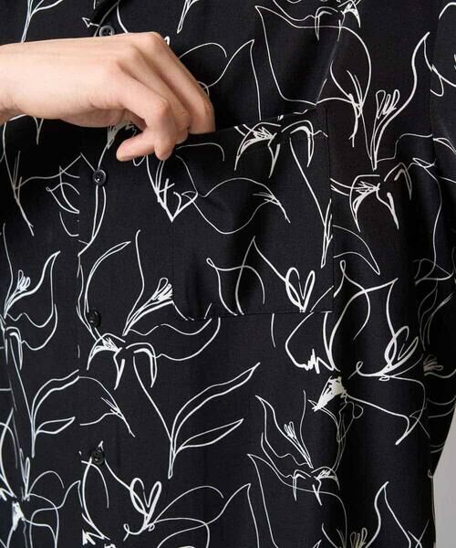 a.v.v / アー・ヴェ・ヴェ シャツ・ブラウス | 【イージーケア/速乾/接触冷感】線画プリント五分袖オープンカラーシャツ | 詳細5