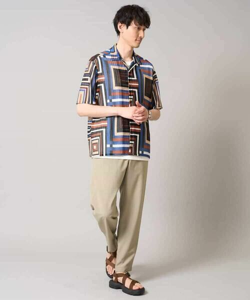 a.v.v / アー・ヴェ・ヴェ シャツ・ブラウス | 【洗濯機で洗える】ビッグ幾何柄 五分袖オープンカラーシャツ | 詳細4