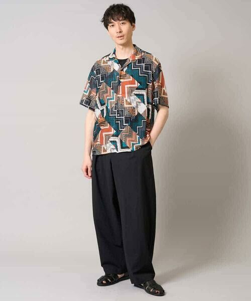 a.v.v / アー・ヴェ・ヴェ シャツ・ブラウス | 【洗濯機で洗える】ビッグ幾何柄 五分袖オープンカラーシャツ | 詳細8