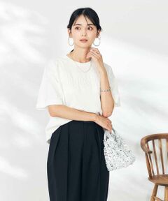 a.v.v / アー・ヴェ・ヴェ カットソー | エンボスロゴクロップドTシャツ