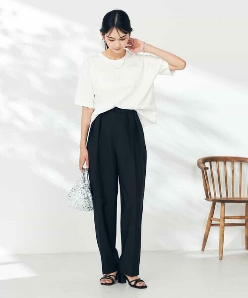 a.v.v / アー・ヴェ・ヴェ カットソー | エンボスロゴクロップドTシャツ | 詳細15