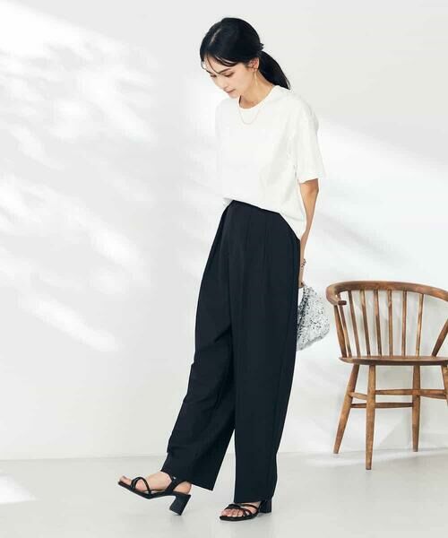 a.v.v / アー・ヴェ・ヴェ カットソー | エンボスロゴクロップドTシャツ | 詳細16