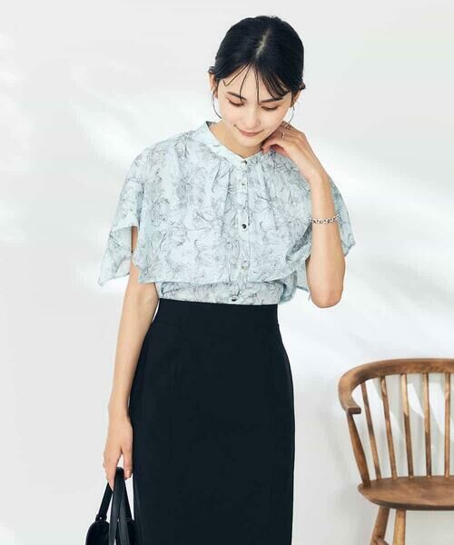 a.v.v / アー・ヴェ・ヴェ シャツ・ブラウス | 線画プリントケープブラウス | 詳細12