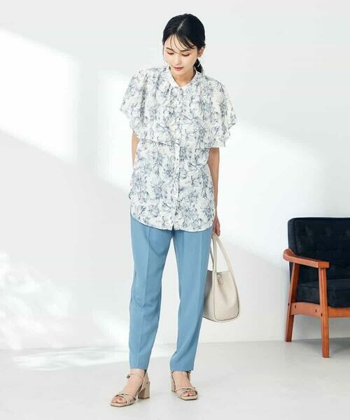 a.v.v / アー・ヴェ・ヴェ シャツ・ブラウス | 線画プリントケープブラウス | 詳細21