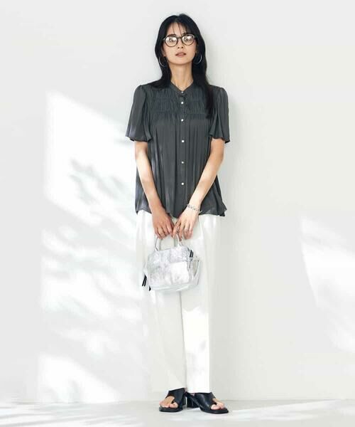 a.v.v / アー・ヴェ・ヴェ シャツ・ブラウス | サテンシャーリングブラウス | 詳細18
