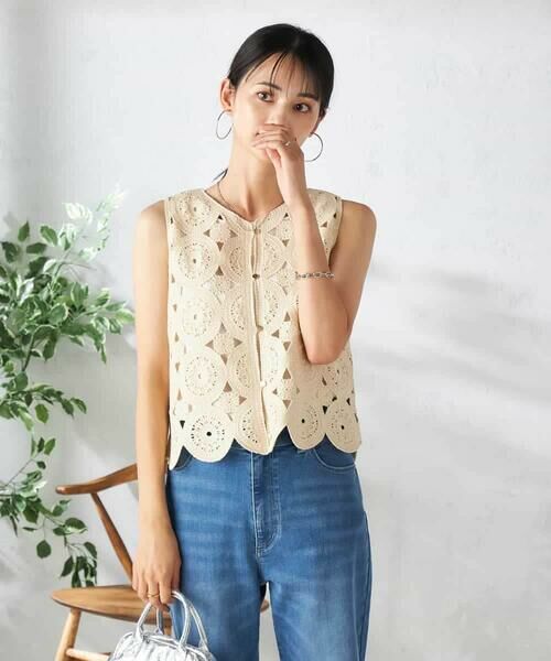 a.v.v / アー・ヴェ・ヴェ ベスト | クロシェベスト | 詳細1