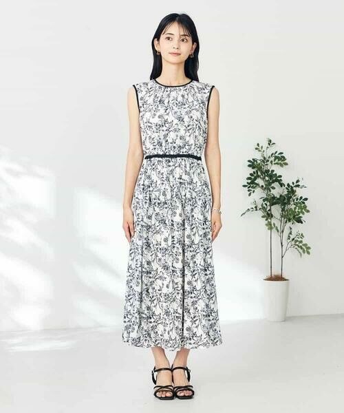 a.v.v / アー・ヴェ・ヴェ ロング・マキシ丈ワンピース | 配色パイピング切り替えワンピース | 詳細12