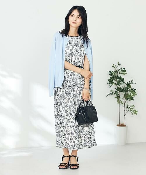 a.v.v / アー・ヴェ・ヴェ ロング・マキシ丈ワンピース | 配色パイピング切り替えワンピース | 詳細7