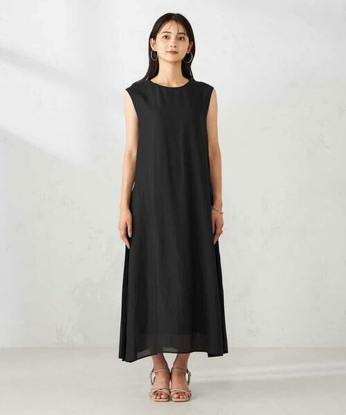 a.v.v / アー・ヴェ・ヴェ ロング・マキシ丈ワンピース | 【洗える】サイドプリーツノースリーブワンピース | 詳細18