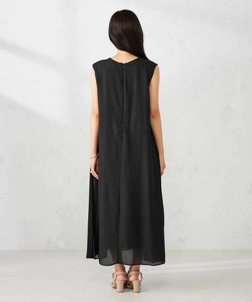 a.v.v / アー・ヴェ・ヴェ ロング・マキシ丈ワンピース | 【洗える】サイドプリーツノースリーブワンピース | 詳細20