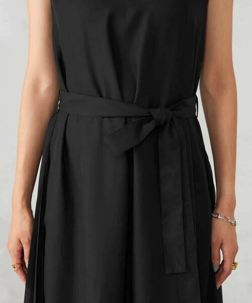 a.v.v / アー・ヴェ・ヴェ ロング・マキシ丈ワンピース | 【洗える】サイドプリーツノースリーブワンピース | 詳細24