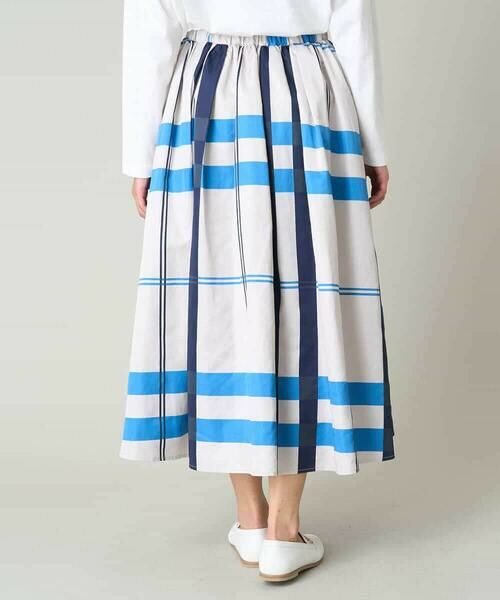 a.v.v / アー・ヴェ・ヴェ ロング・マキシ丈スカート | 【洗濯機で洗える】ビッグチェックボリュームスカート | 詳細20