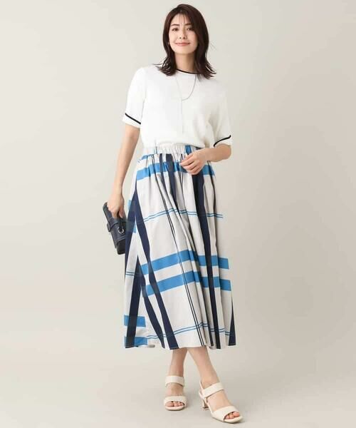 a.v.v / アー・ヴェ・ヴェ ロング・マキシ丈スカート | 【洗濯機で洗える】ビッグチェックボリュームスカート | 詳細4