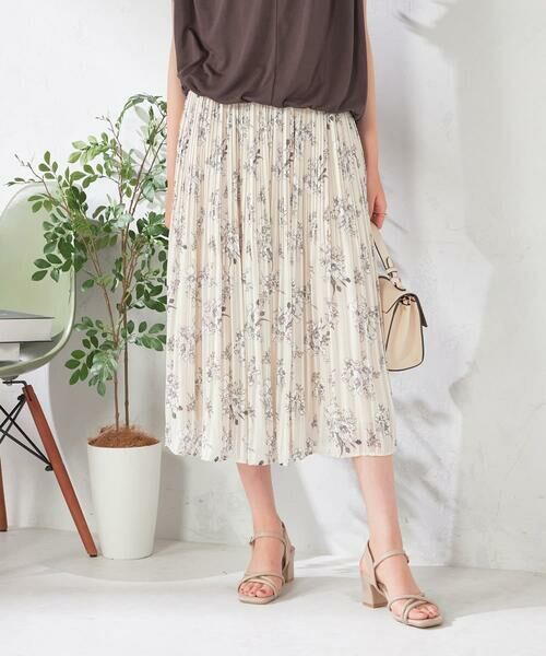a.v.v / アー・ヴェ・ヴェ ロング・マキシ丈スカート | 【洗える】プリントランダムプリーツスカート | 詳細25