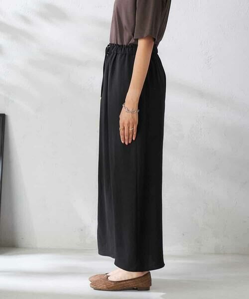 a.v.v / アー・ヴェ・ヴェ ロング・マキシ丈スカート | 【接触冷感裏地/洗える】ドロストイージーナロースカート | 詳細15