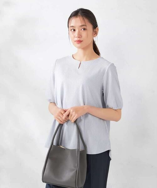 a.v.v / アー・ヴェ・ヴェ カットソー | チャームネックサッカートップス | 詳細2