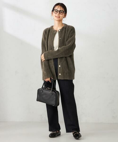 a.v.v / アー・ヴェ・ヴェ チノ・ワークパンツ | 【雑誌InRed(宝島社)11月号掲載】ストレッチデニムワイドパンツ | 詳細16