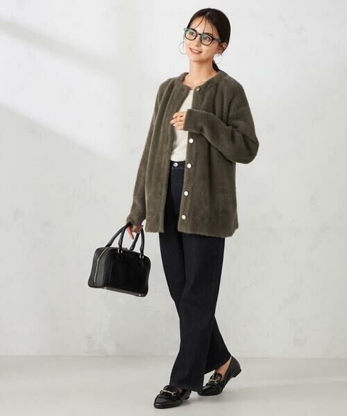 a.v.v / アー・ヴェ・ヴェ チノ・ワークパンツ | 【雑誌InRed(宝島社)11月号掲載】ストレッチデニムワイドパンツ | 詳細17