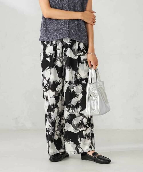 a.v.v / アー・ヴェ・ヴェ チノ・ワークパンツ | 【マシンウォッシャブル】プリントイージーパンツ | 詳細9