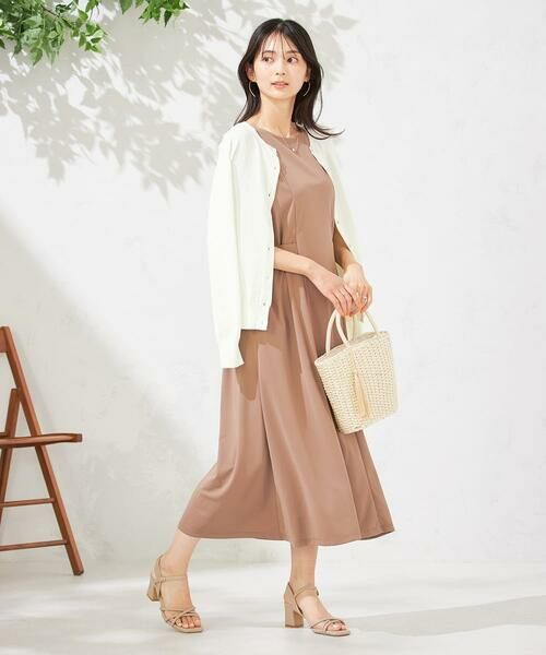 a.v.v / アー・ヴェ・ヴェ ロング・マキシ丈ワンピース | 【UVカット/速乾/イージーケア】ウエストベルトフレアワンピース | 詳細11