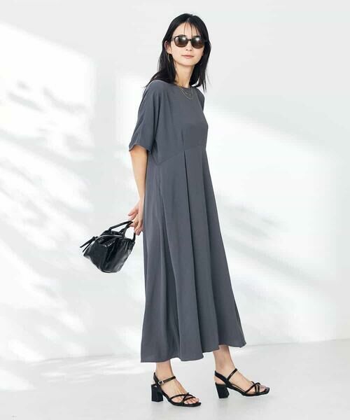 a.v.v / アー・ヴェ・ヴェ ロング・マキシ丈ワンピース | 【接触冷感/洗える/ストレッチ/UVカット】ウエスト切り替えドルマンワンピース | 詳細14