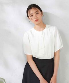 a.v.v / アー・ヴェ・ヴェ シャツ・ブラウス | 【ストレッチ/洗える】チャーム付きボウタイブラウス