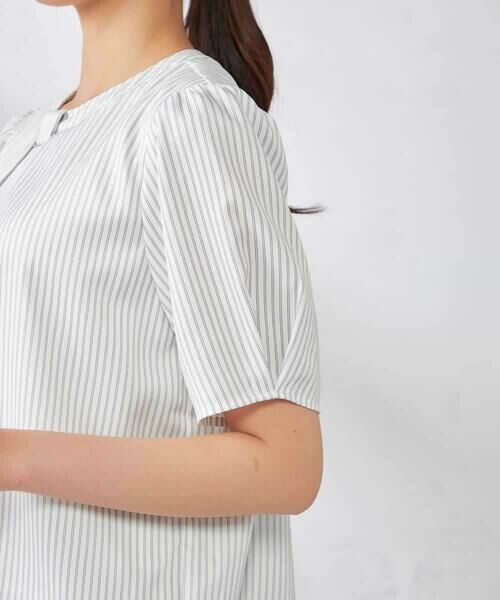 a.v.v / アー・ヴェ・ヴェ シャツ・ブラウス | 【ストレッチ/洗える】チャーム付きボウタイブラウス | 詳細26