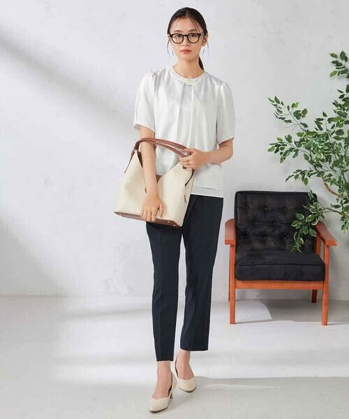 a.v.v / アー・ヴェ・ヴェ シャツ・ブラウス | 【ストレッチ/洗える】チャーム付きボウタイブラウス | 詳細6