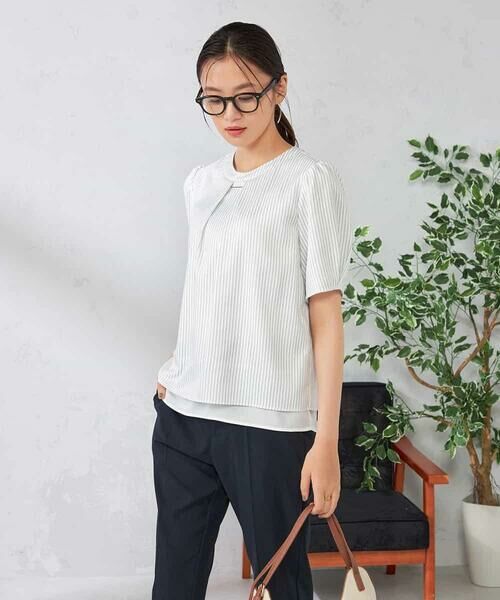 a.v.v / アー・ヴェ・ヴェ シャツ・ブラウス | 【ストレッチ/洗える】チャーム付きボウタイブラウス(ストライプ)