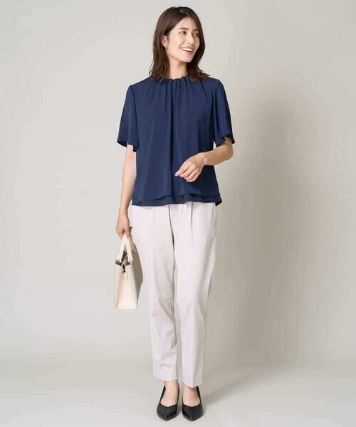 a.v.v / アー・ヴェ・ヴェ シャツ・ブラウス | タックネックフレアブラウス | 詳細4