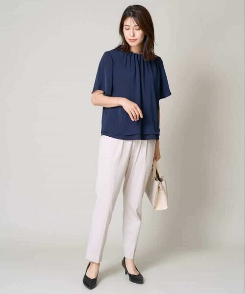 a.v.v / アー・ヴェ・ヴェ シャツ・ブラウス | タックネックフレアブラウス | 詳細6