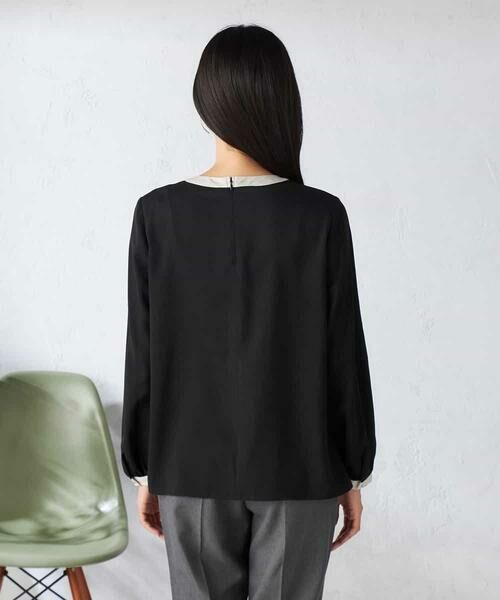 a.v.v / アー・ヴェ・ヴェ シャツ・ブラウス | 【洗える】バイカラーピンタックブラウス | 詳細17