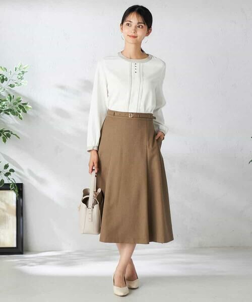 a.v.v / アー・ヴェ・ヴェ シャツ・ブラウス | 【洗える】バイカラーピンタックブラウス | 詳細3