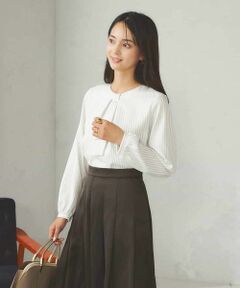 a.v.v / アー・ヴェ・ヴェ シャツ・ブラウス | 【マシンウォッシャブル】チャーム付きボウタイブラウス