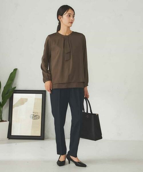 a.v.v / アー・ヴェ・ヴェ シャツ・ブラウス | 【マシンウォッシャブル】チャーム付きボウタイブラウス | 詳細14