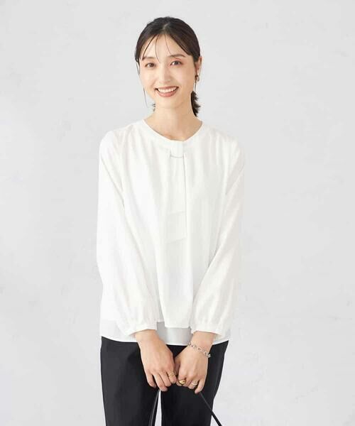 a.v.v / アー・ヴェ・ヴェ シャツ・ブラウス | 【マシンウォッシャブル】チャーム付きボウタイブラウス | 詳細18