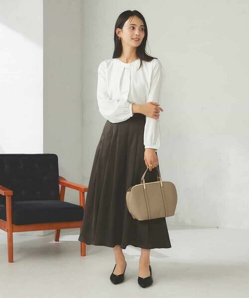 a.v.v / アー・ヴェ・ヴェ シャツ・ブラウス | 【マシンウォッシャブル】チャーム付きボウタイブラウス | 詳細6