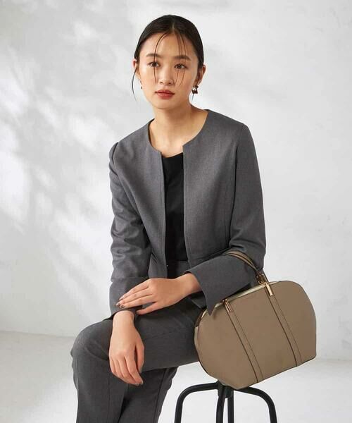 a.v.v / アー・ヴェ・ヴェ ノーカラージャケット | 【洗える/イージーケア/吸水速乾/ストレッチ】梳毛調キーネックジャケット | 詳細17