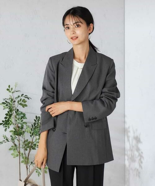 a.v.v / アー・ヴェ・ヴェ テーラードジャケット | 【洗える/イージーケア/吸水速乾/ストレッチ】梳毛調ダブルブレストジャケット | 詳細1